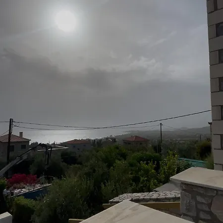 Nyaraló Poliana Kotronion (West Mani)