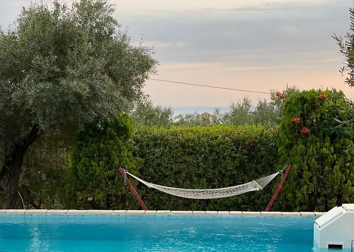 Poliana Kotronion (West Mani)