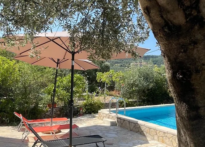 Poliana * Kotronion (West Mani)